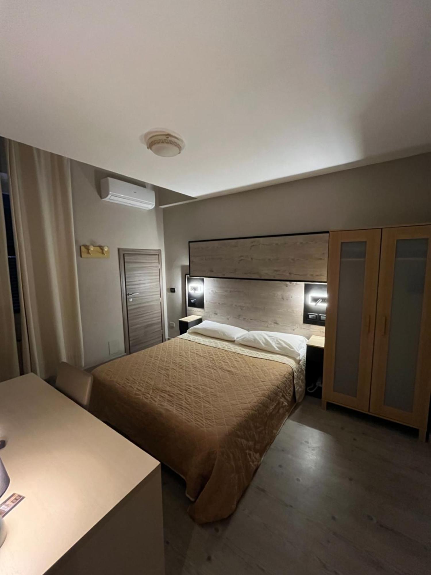 Pino Hotel Lerici